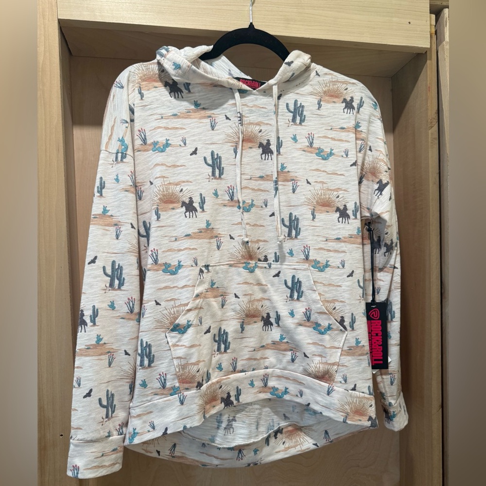 Rock&Roll Desert Scene Hoodie with Cactus & Camel Print Size XSmall NEW